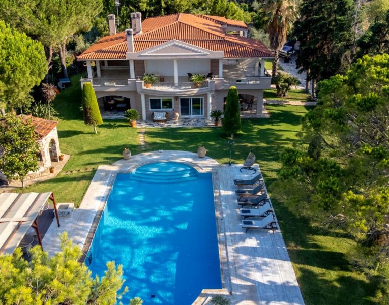 Villa Elora in Evia by Olive Villa Rentals