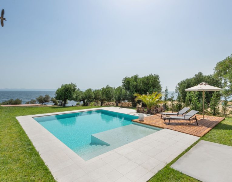 Villa-Bliss-Halkidiki-by-Olive-Villa-Rentals-