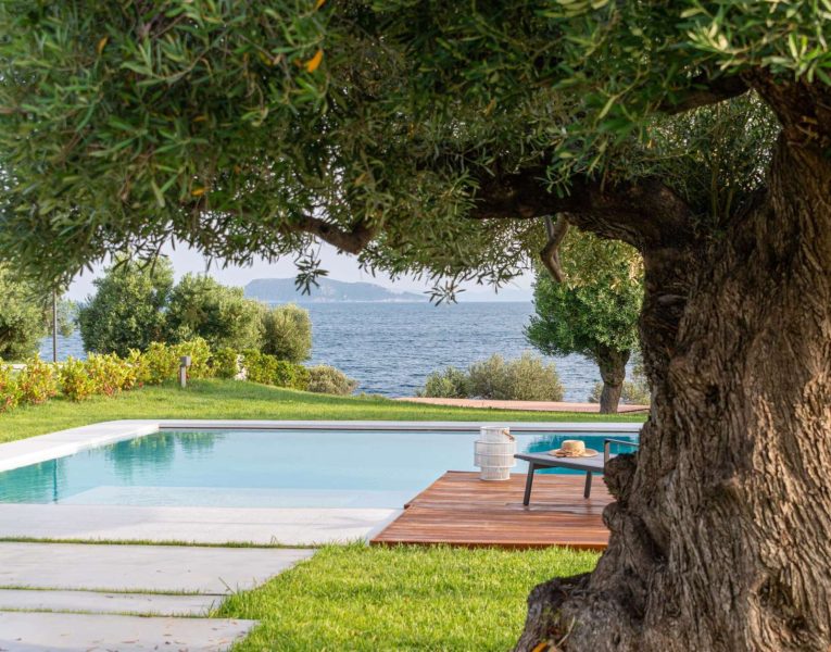 Villa-Bliss-Halkidiki-by-Olive-Villa-Rentals-