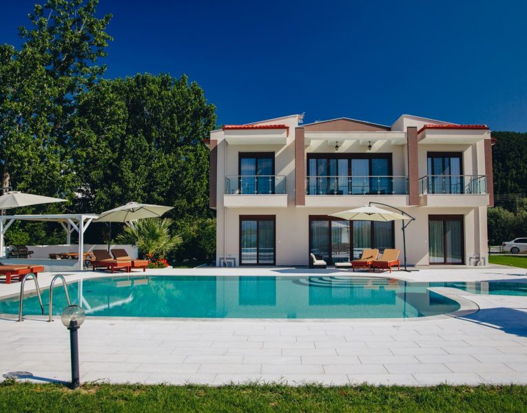 Villa Azalea in Halkidiki by Olive Villa Rentals