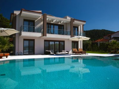 Villa Azalea in Halkidiki by Olive Villa Rentals