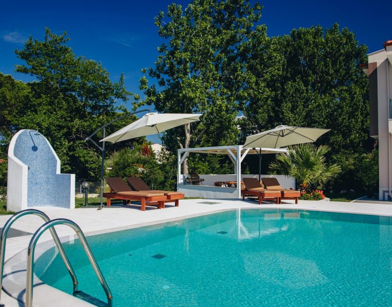 Villa Azalea in Halkidiki by Olive Villa Rentals