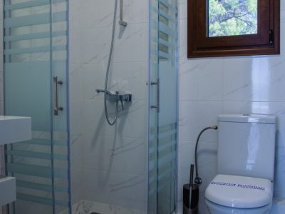 Villa Azalea in Halkidiki by Olive Villa Rentals