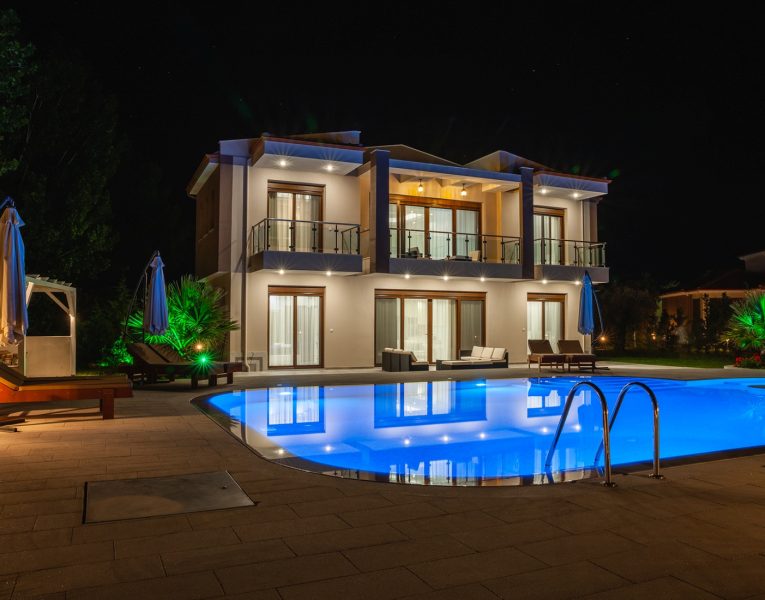 Villa Azalea in Halkidiki by Olive Villa Rentals