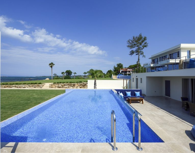 Villa Infinita in Halkidiki by Olive Villa Rentals