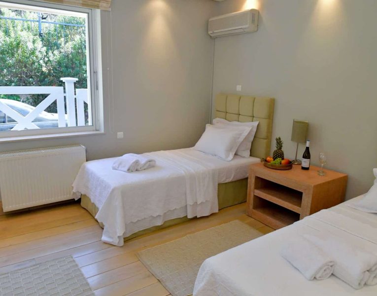 Villa- Lenora -Athens-by-Olive-Villa-Rentals-bedroom