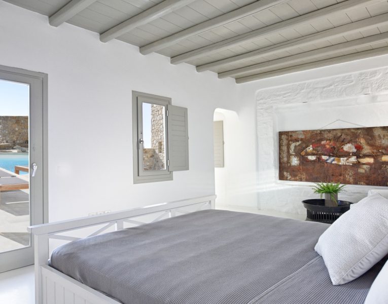 Villa-Allure-Mykonos-by-Olive-Villa-Rentals-bedroom