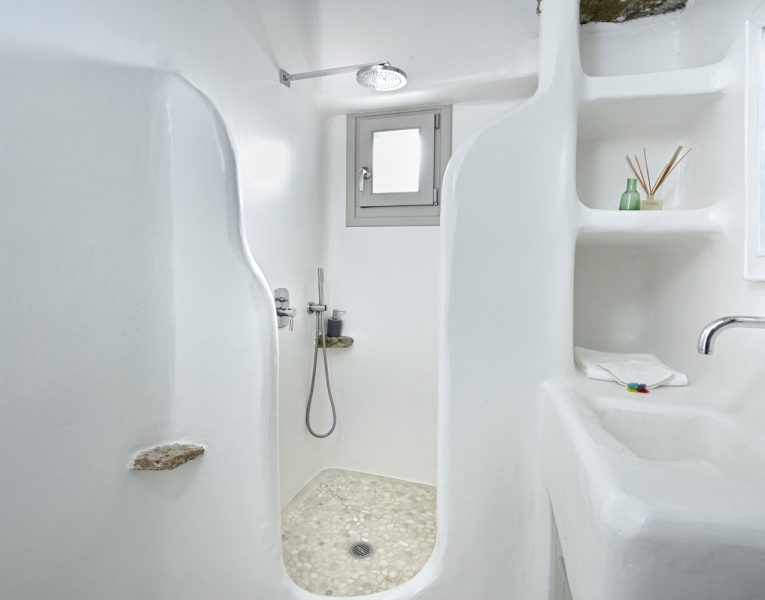 Villa-Allure-Mykonos-by-Olive-Villa-Rentals-bathroom