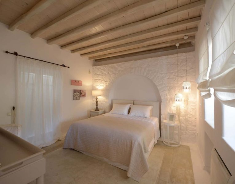 Villa-Amerope-Mykonos-by-Olive-Villa-Rentals-upper-floor-bedroom