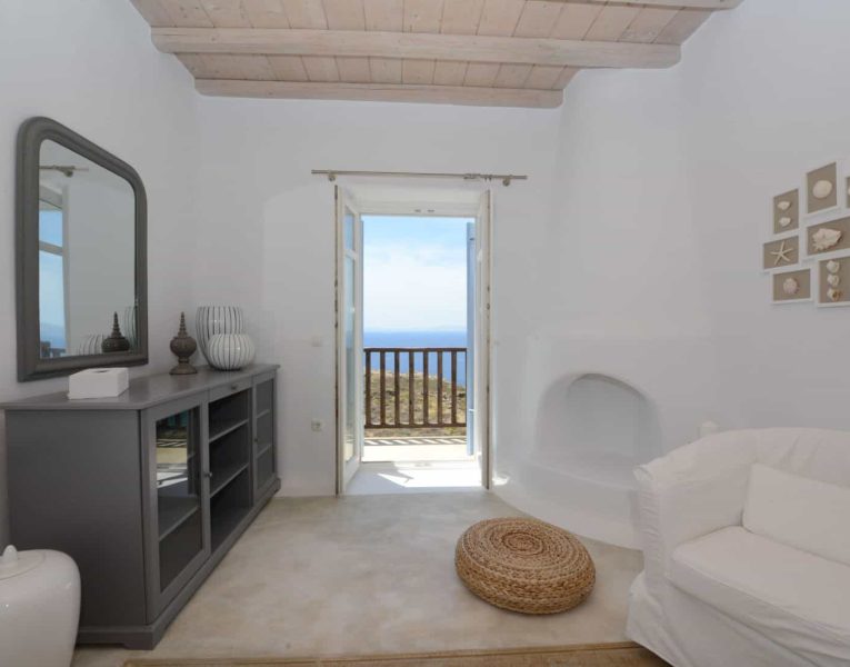 Villa Casiopea in Mykonos by Olive Villa Rentals