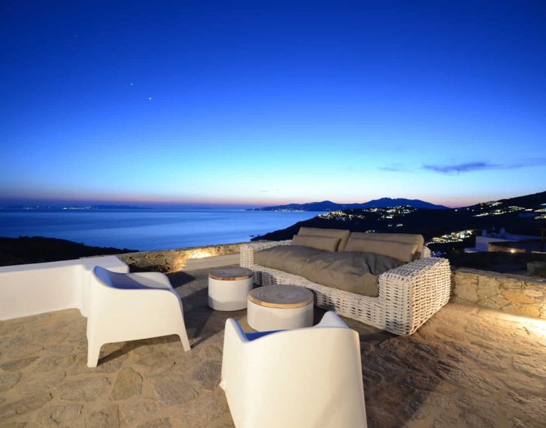 Villa-Casiopea-Mykonos-by-Olive-Villa-Rentals-night-views