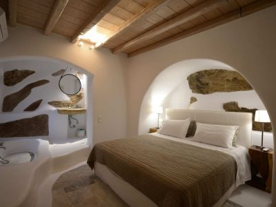 Villa-Delphin-Corfu-by-Olive-Villa-Rentals-bedroom