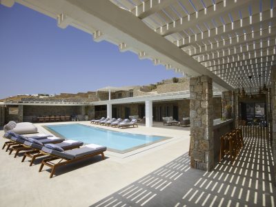 Villa-Grace-Mykonos-by-Olive-Villa-Rentals-pool-area