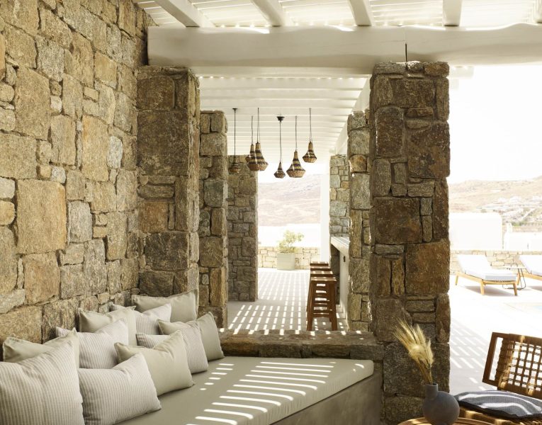 Villa-Grace-Mykonos-by-Olive-Villa-Rentals-sitting-area-exterior