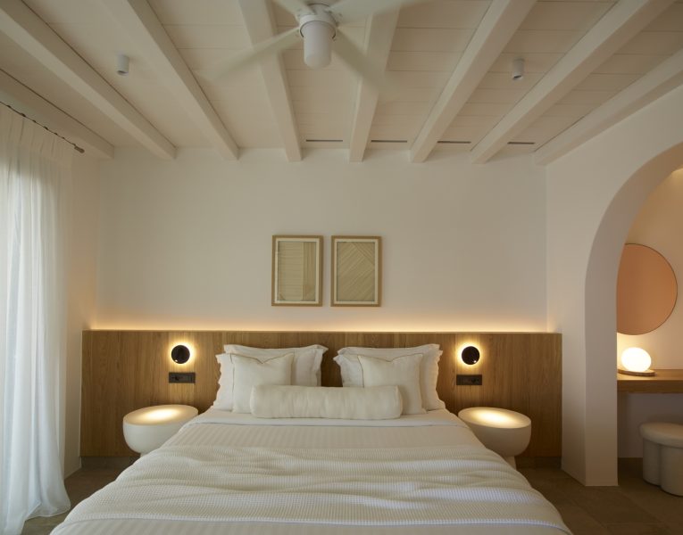 Villa-Grace-Mykonos-by-Olive-Villa-Rentals-bedroom