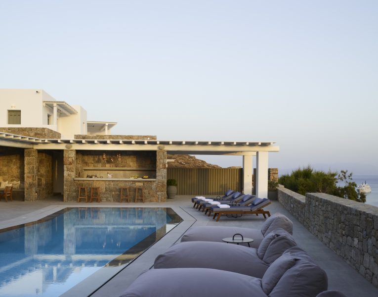 Villa-Grace-Mykonos-by-Olive-Villa-Rentals-pool-area-level