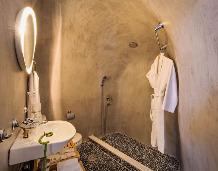 Villa-Cylia-Santorini-by-Olive-Villa-Rentals-bathroom
