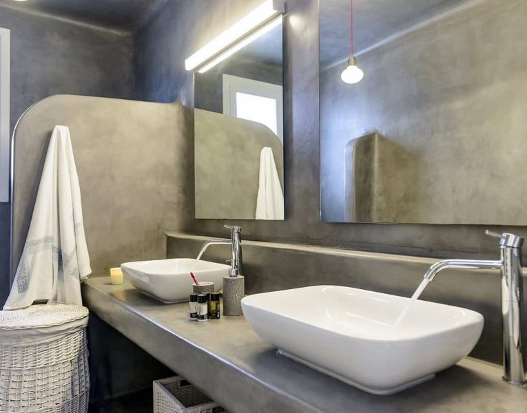 Villa- Leticia-Mykonos-by-Olive-Villa-Rentals-bathroom-1