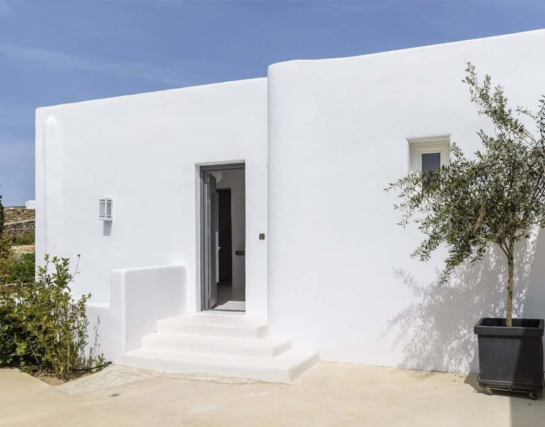 Villa- Leticia-Mykonos-by-Olive-Villa-Rentals-guest-house