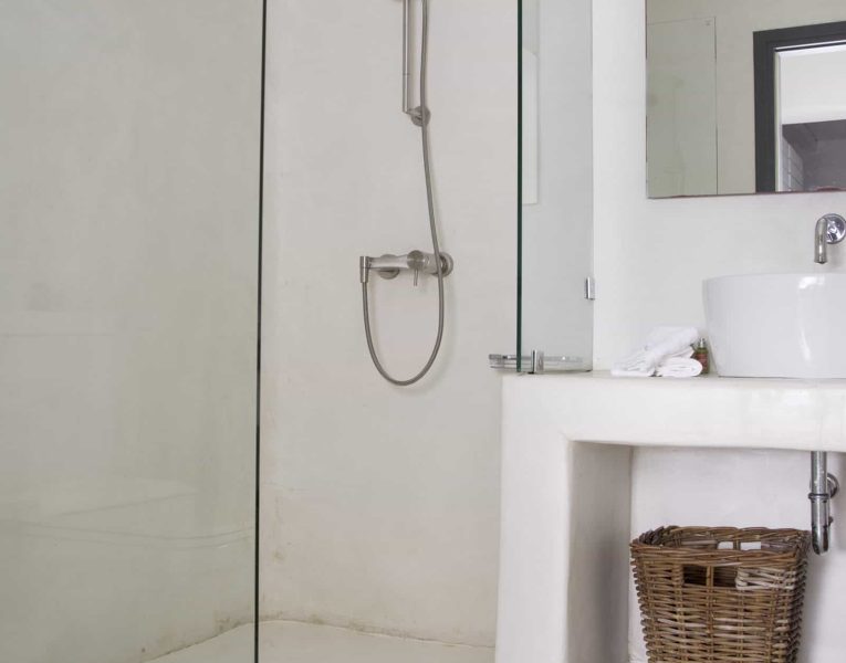Villa- Leticia-Mykonos-by-Olive-Villa-Rentals-guest-house