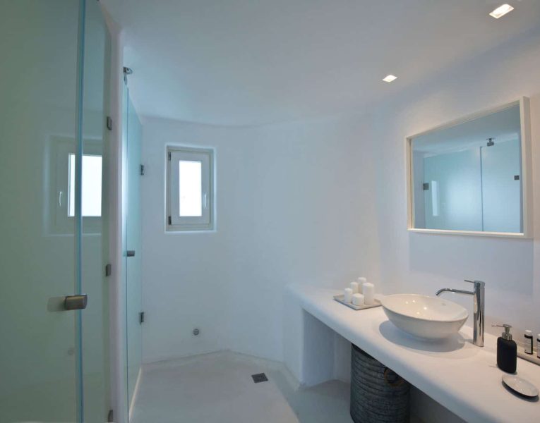 Villa- Margarita-Mykonos-by-Olive-Villa-Rentals-bathroom