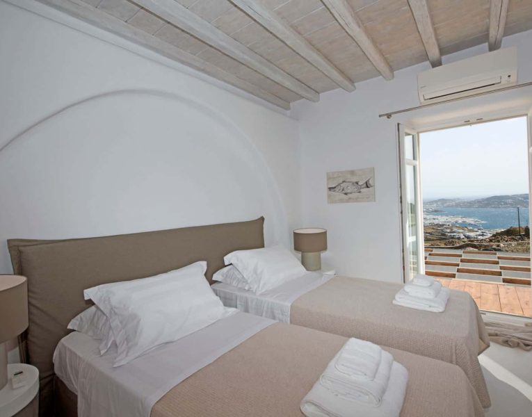 Villa- Margarita-Mykonos-by-Olive-Villa-Rentals-bedroom