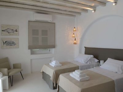 Villa- Martini-Mykonos-by-Olive-Villa-Rentals-twin-bedroom