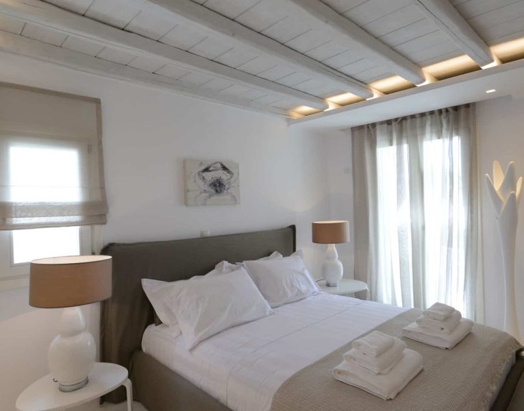 Villa- Martini-Mykonos-by-Olive-Villa-Rentals-bedroom