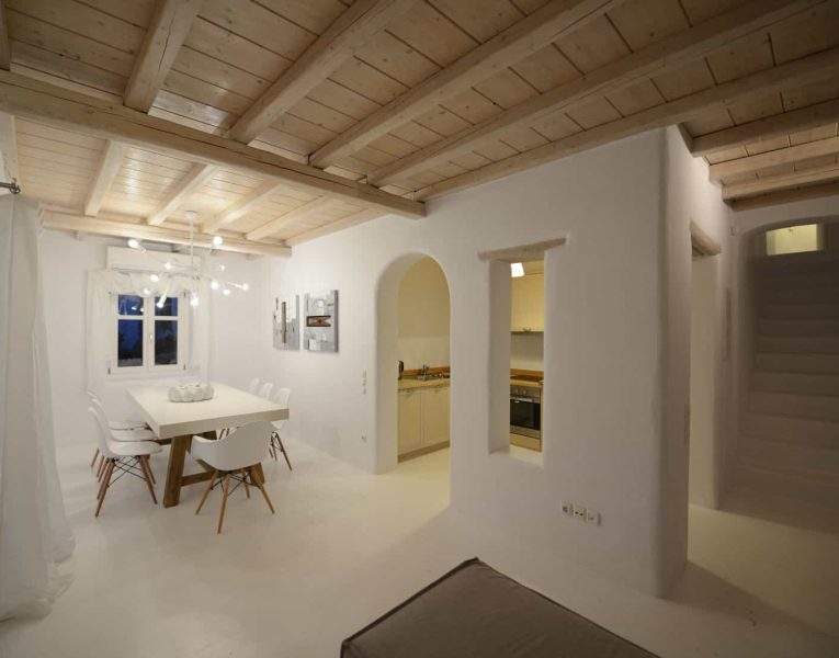 Villa-Tucana-Corfu-by-Olive-Villa-Rentals-dining-area