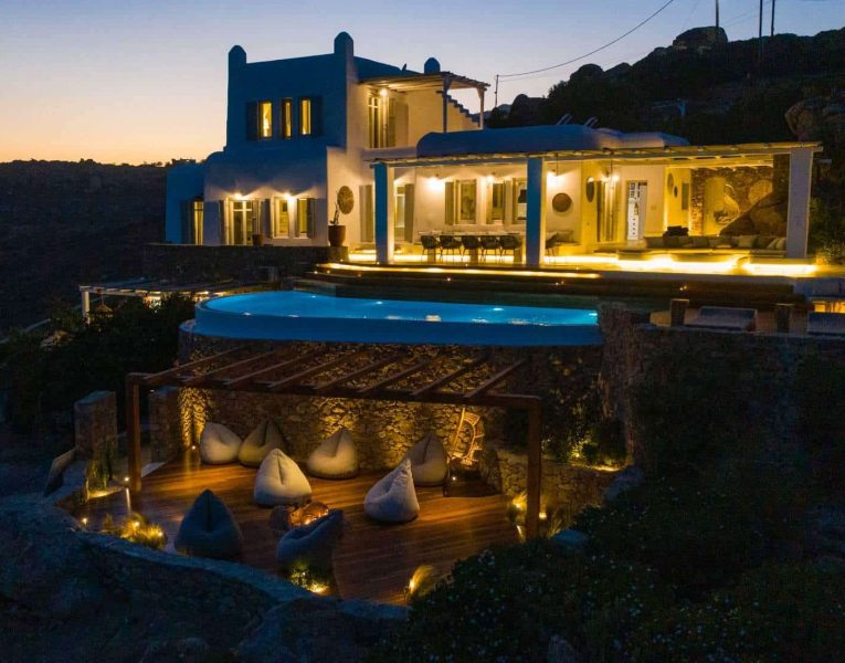Villa-Myrrini-Mykonos-by-Olive-Villa-Rentals-night-views