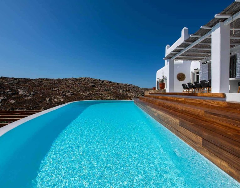 Villa-Myrrini-Mykonos-by-Olive-Villa-Rentals-pool