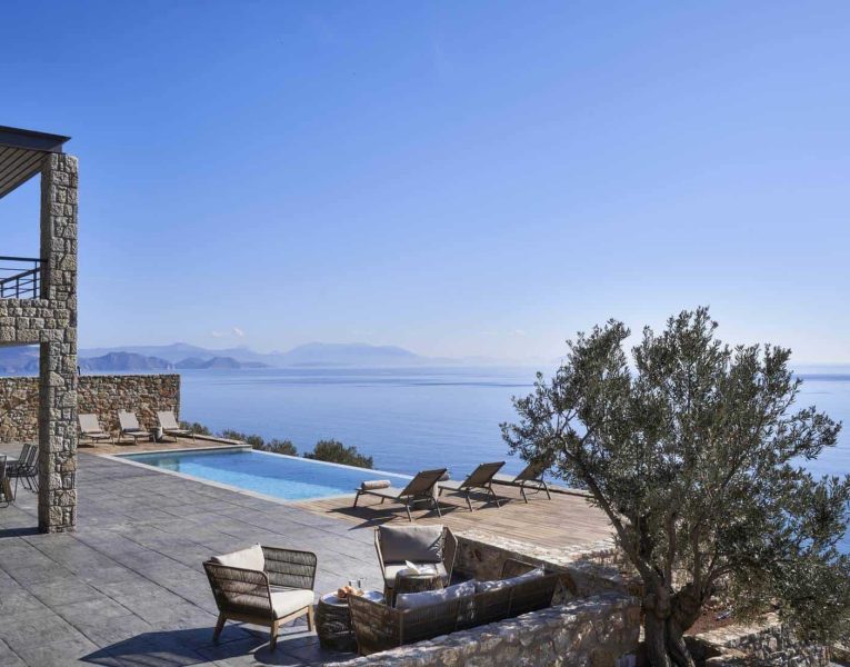 Villa- Clytia -Nauplion-by-Olive-Villa-Rentals-pool-area