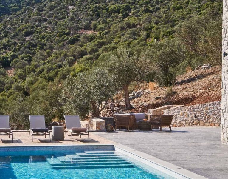 Villa- Clytia -Nauplion-by-Olive-Villa-Rentals-pool-area