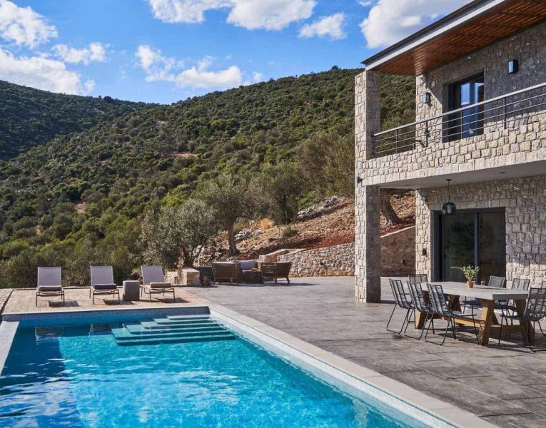 Villa- Clytia -Nauplion-by-Olive-Villa-Rentals-pool-area