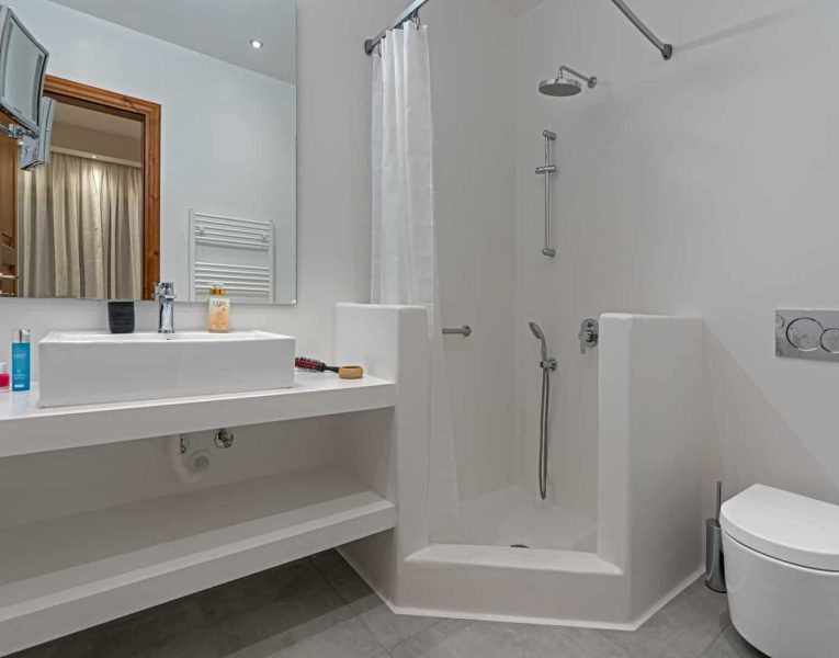 Villa-Helios-Crete-by-Olive-Villa-Rentals-bathroom-2