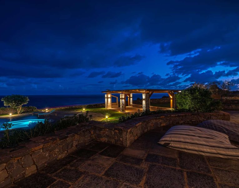 Villa-Helios-Crete-by-Olive-Villa-Rentals-night-2