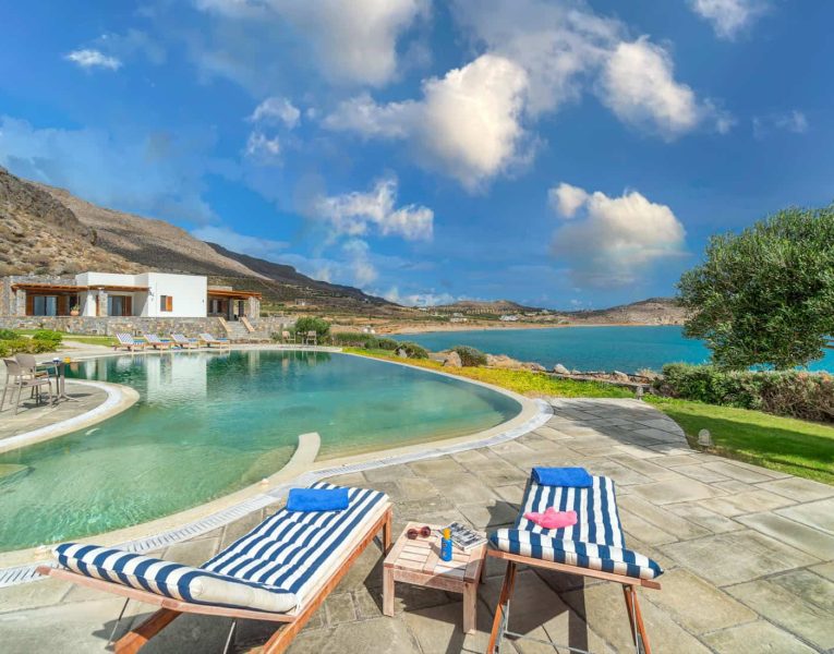 Villa-Hesperis-Crete-by-Olive-Villa-Rentals-pool-area