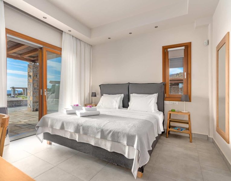 Villa-Hesperis-Crete-by-Olive-Villa-Rentals-bedroom