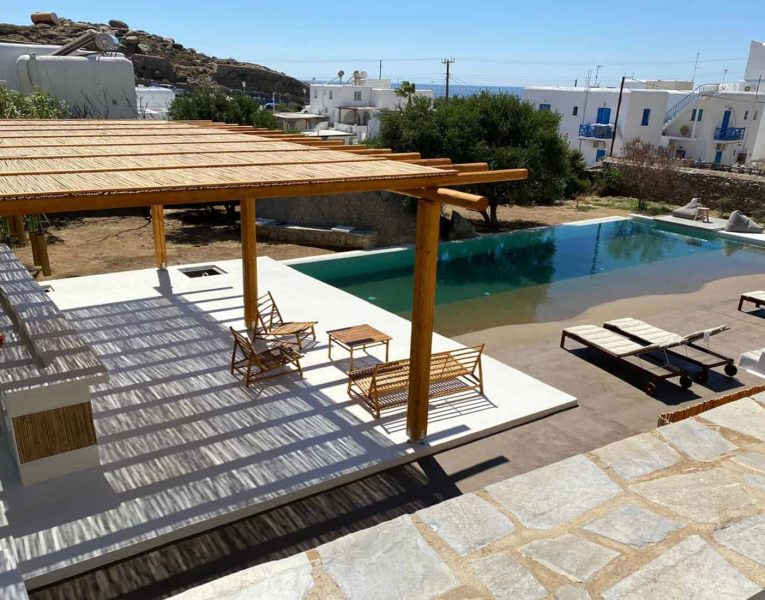 Villa-Felicita-Mykonos-by-Olive-Villa-Rentals-pergola