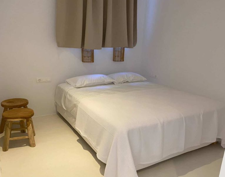 Villa-Felicita-Mykonos-by-Olive-Villa-Rentals-bedroom-details