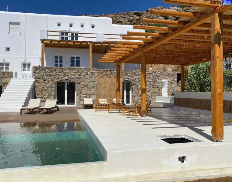 Villa-Felicita-Mykonos-by-Olive-Villa-Rentals-outdoor