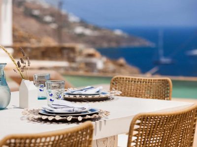 Villa-Etoile-Mykonos-by-Olive-Villa-Rentals-pool-area-dining