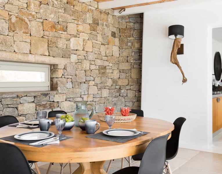 Villa-Etoile-Mykonos-by-Olive-Villa-Rentals-dining-room