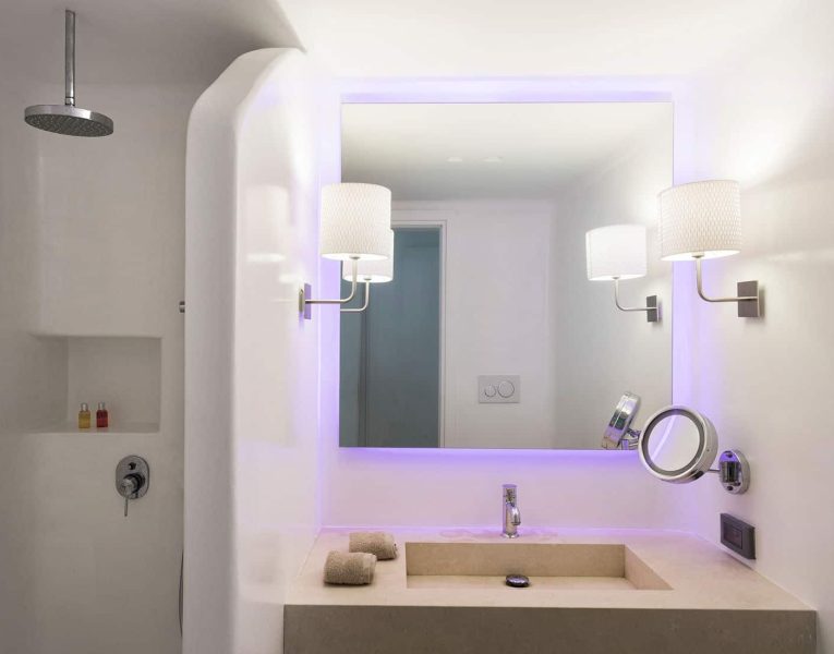 Villa-Etoile-Mykonos-by-Olive-Villa-Rentals-bathroom