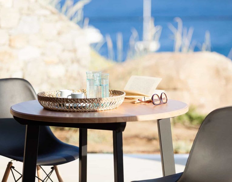 Villa-Etoile-Mykonos-by-Olive-Villa-Rentals-balcony