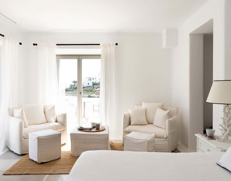 Villa-Etoile-Mykonos-by-Olive-Villa-Rentals-bedroom