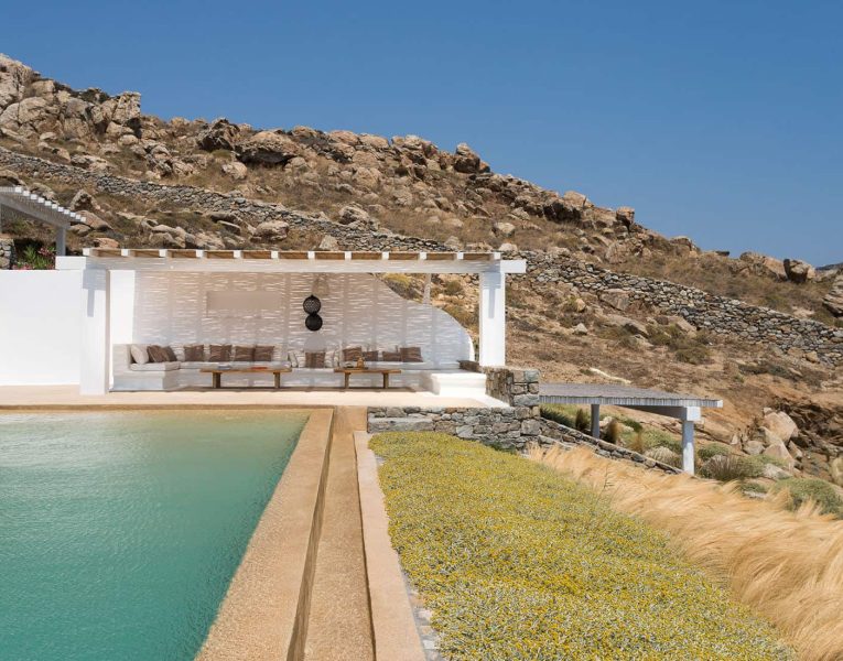 Villa-Etoile-Mykonos-by-Olive-Villa-Rentals-pool-area-lounge