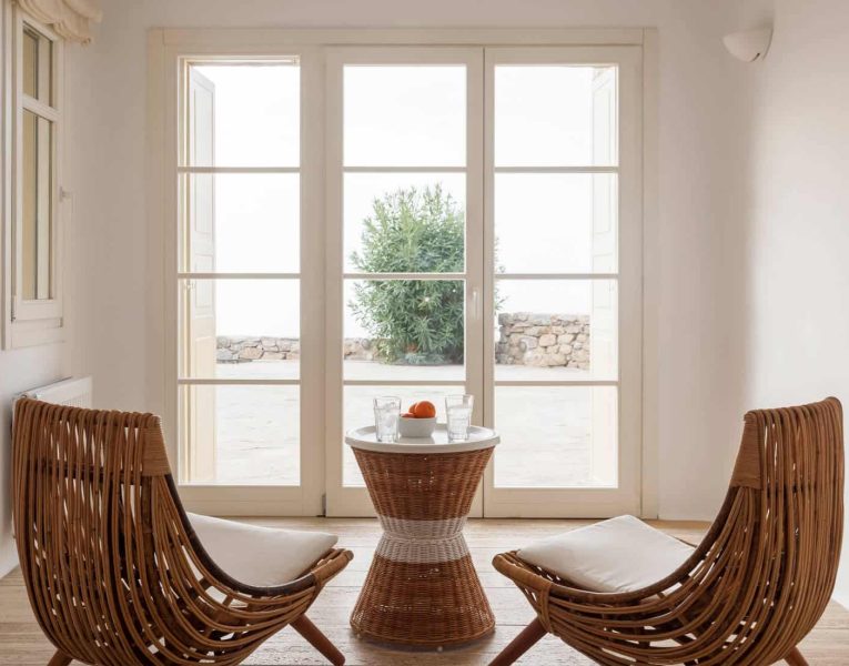 Villa-Fevronia-Mykonos-by-Olive-Villa-Rentals-sitting-area