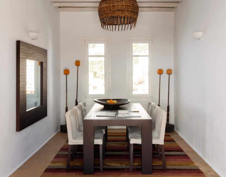 Villa- Julius -Mykonos-by-Olive-Villa-Rentals-dining-room