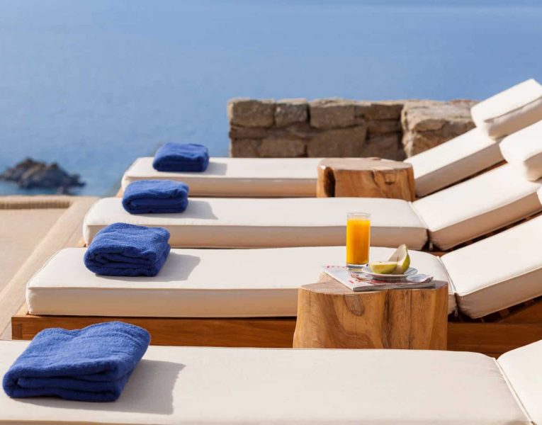 Villa-Marsha-Mykonos-by-Olive-Villa-Rentals-sunbeds